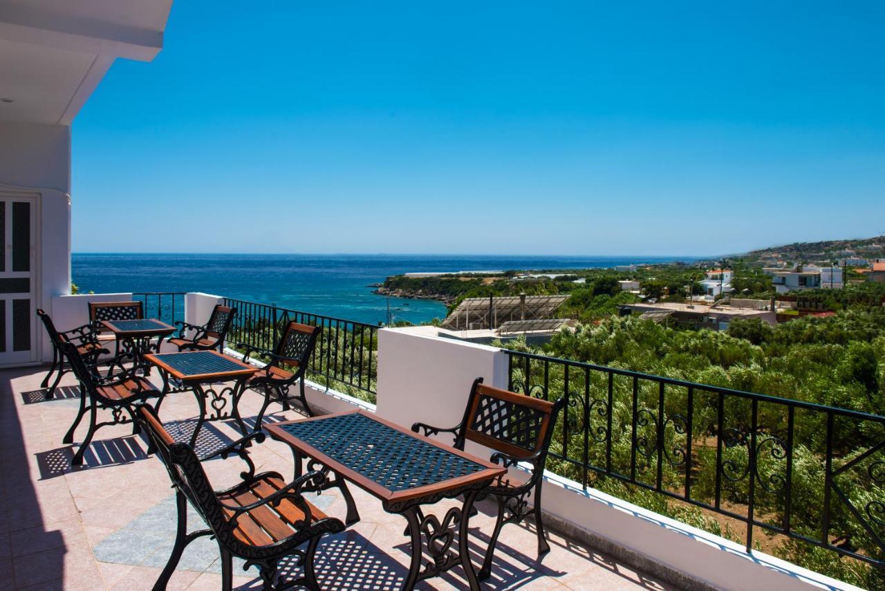 Elena'S Beach Garden By Estia Ferma Exterior photo